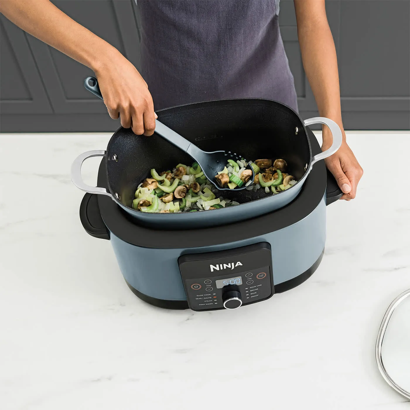8 ways to cook — Ninja Foodi 8-in-1 PossibleCooker Slow Cooker & Multi-Cooker